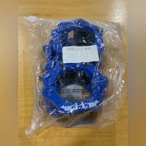 Powerfeng Olympic Barbell Clamps Bar Clips in blue color. Brand New